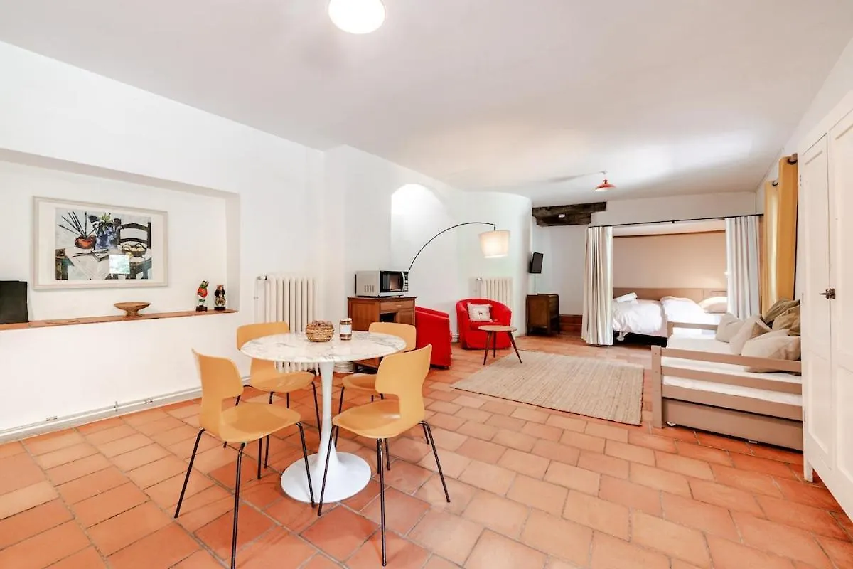 Château de Salamon - plage privée Réquista Appartement