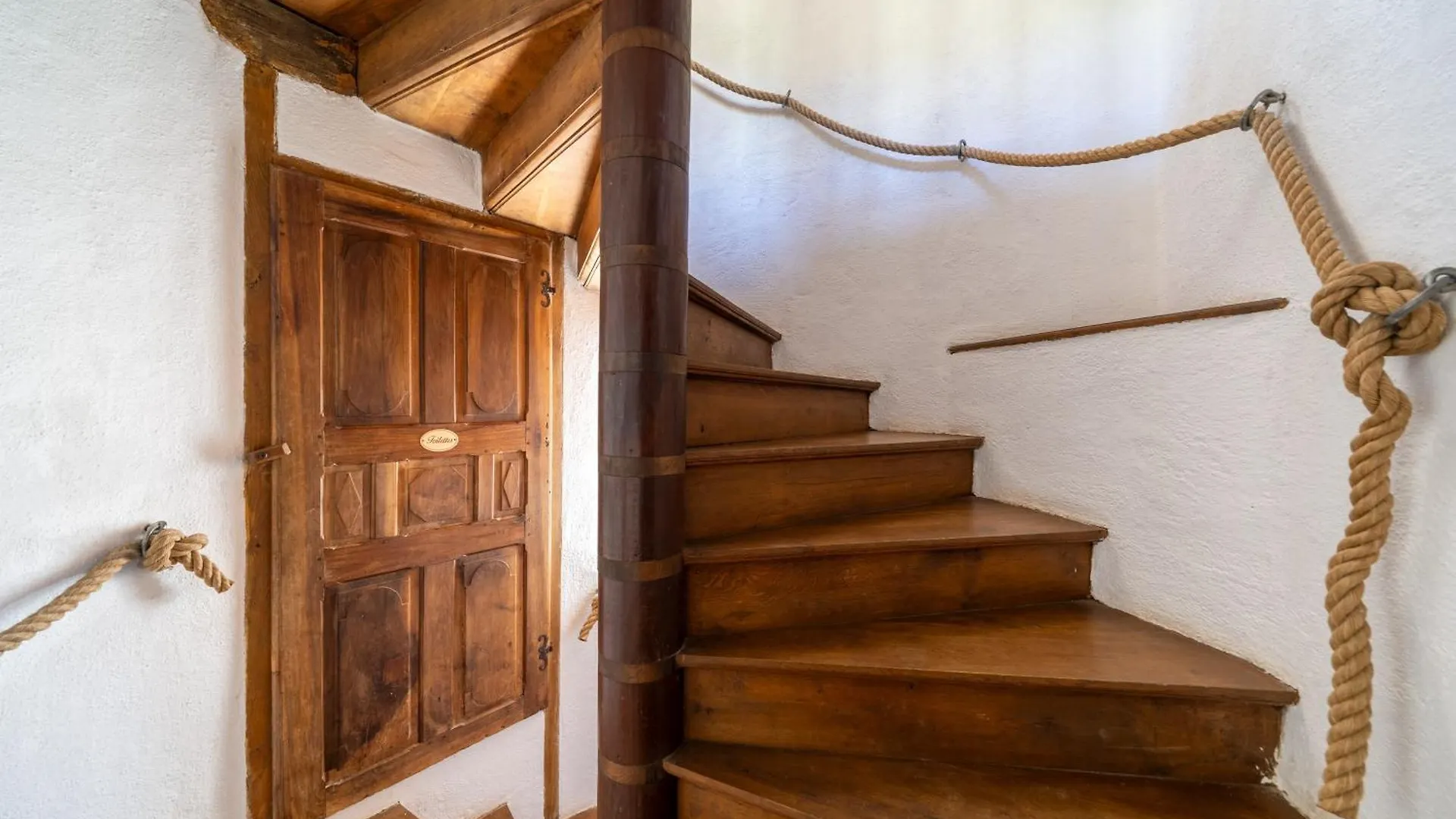 Appartement Château de Salamon - plage privée Réquista