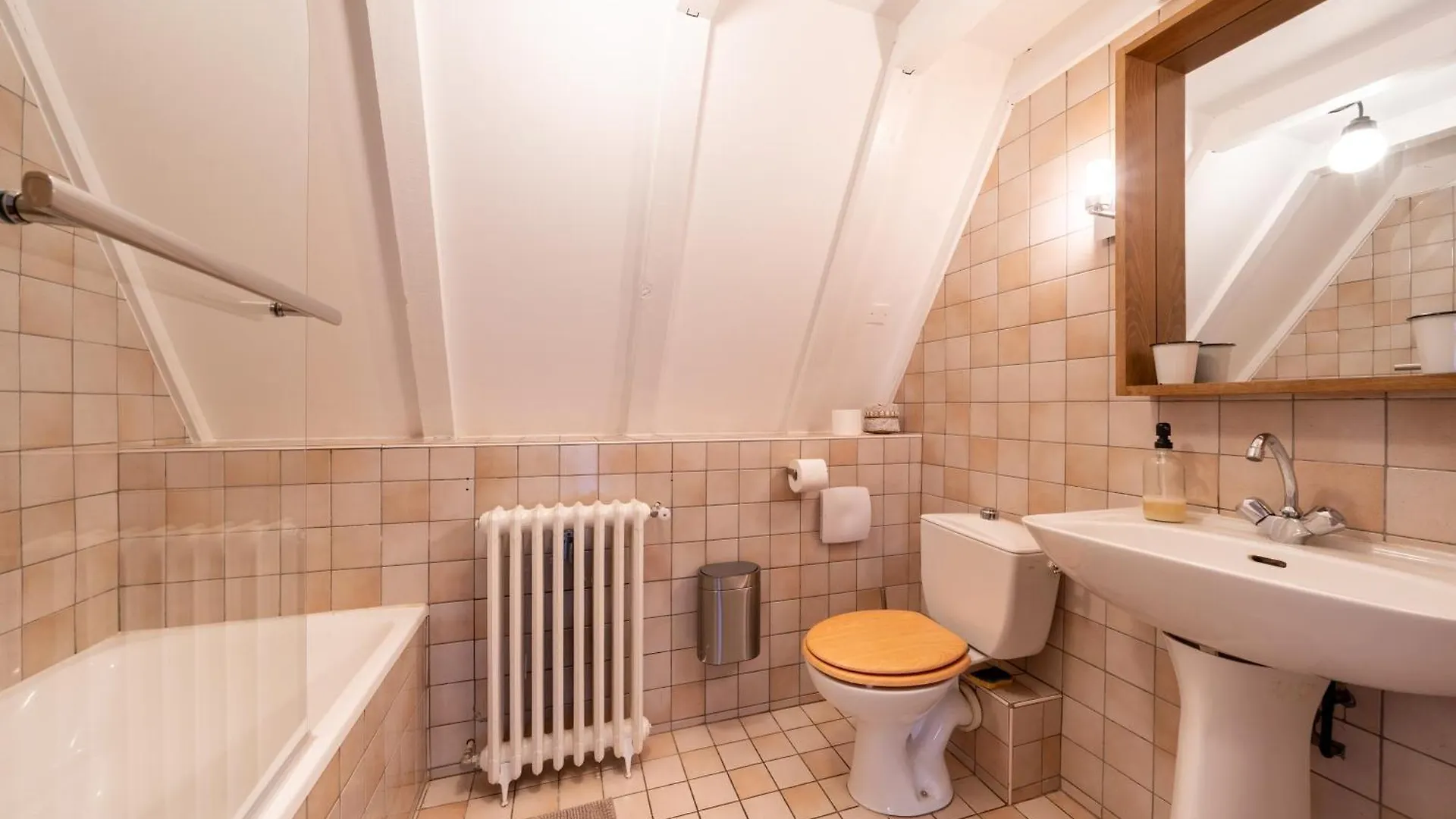 Château de Salamon - plage privée Réquista